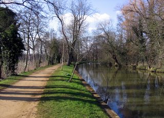 Canal near Magdalen College