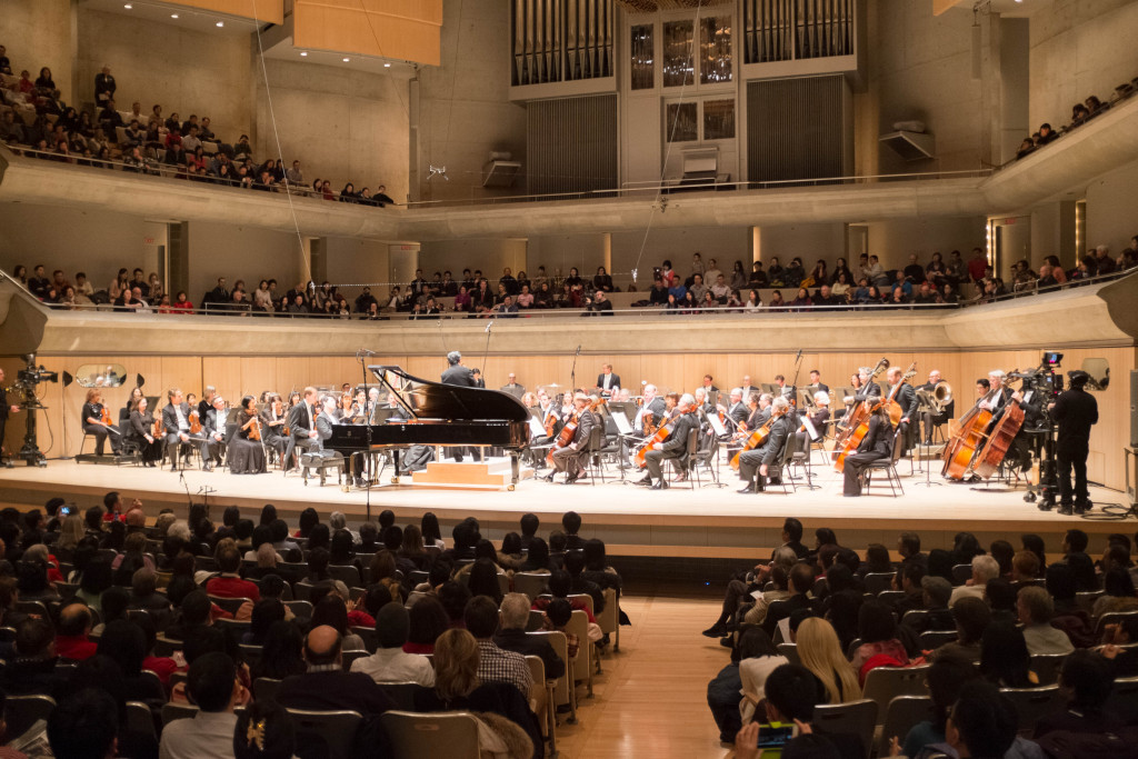 Toronto Symphony Orchestra 2/2 – a sibilant intake of breath